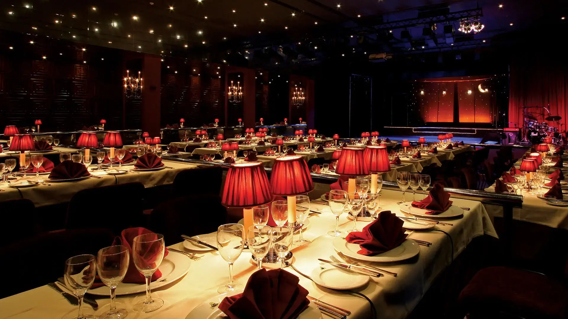 BARES & RESTAURANTES